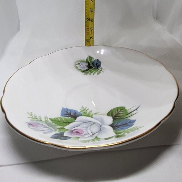 Duchess Tea cup Saucer Bone China Porcelain White Roses Plate - Picture 5 of 5
